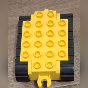Lego Duplo Crane/Bulldozer Base
